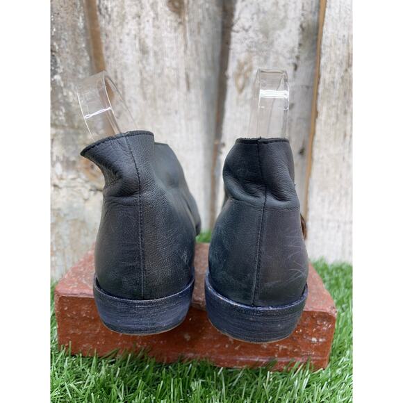 Free People Royale Flat Gray Black Leather Pointed Flats Women's EU38 US 8 - Picture 5 of 9